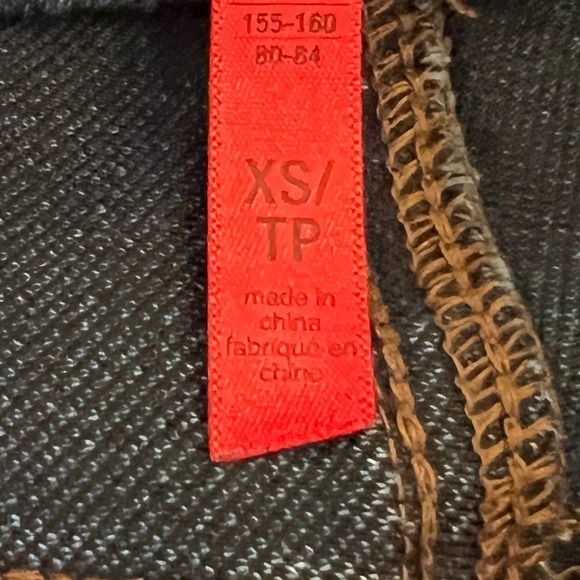 SPANX MEDIUM WASH PULL-ON SHAPING STRETCH SKINNY JEANS BLUE WOMEN'S‎ SIZE XS - Picture 10 of 11